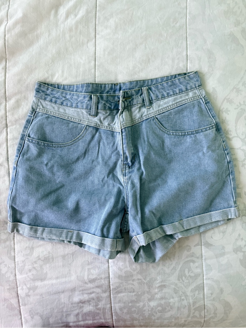 SHEIN Light Blue Rolled Hem Denim Shorts